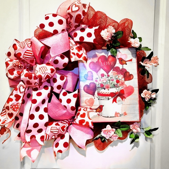 Love Wreath Birds Roses Deco Mesh Bows - Picture 5 of 6